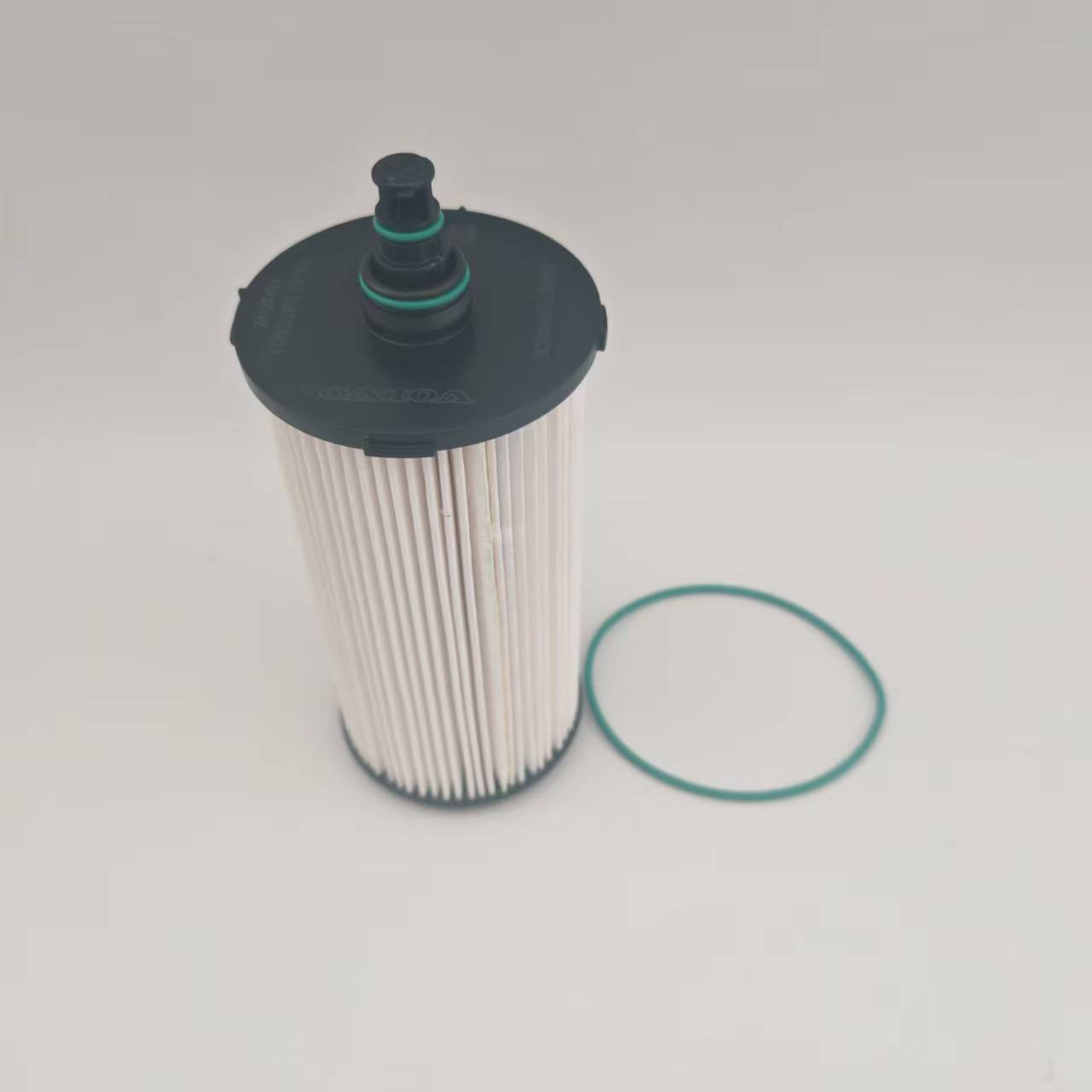 ايندھن جي فلٽ ڪيئن انجڻ جي ڪارڪردگي ۽ تحفظ کي بهتر بڻائي ٿو؟